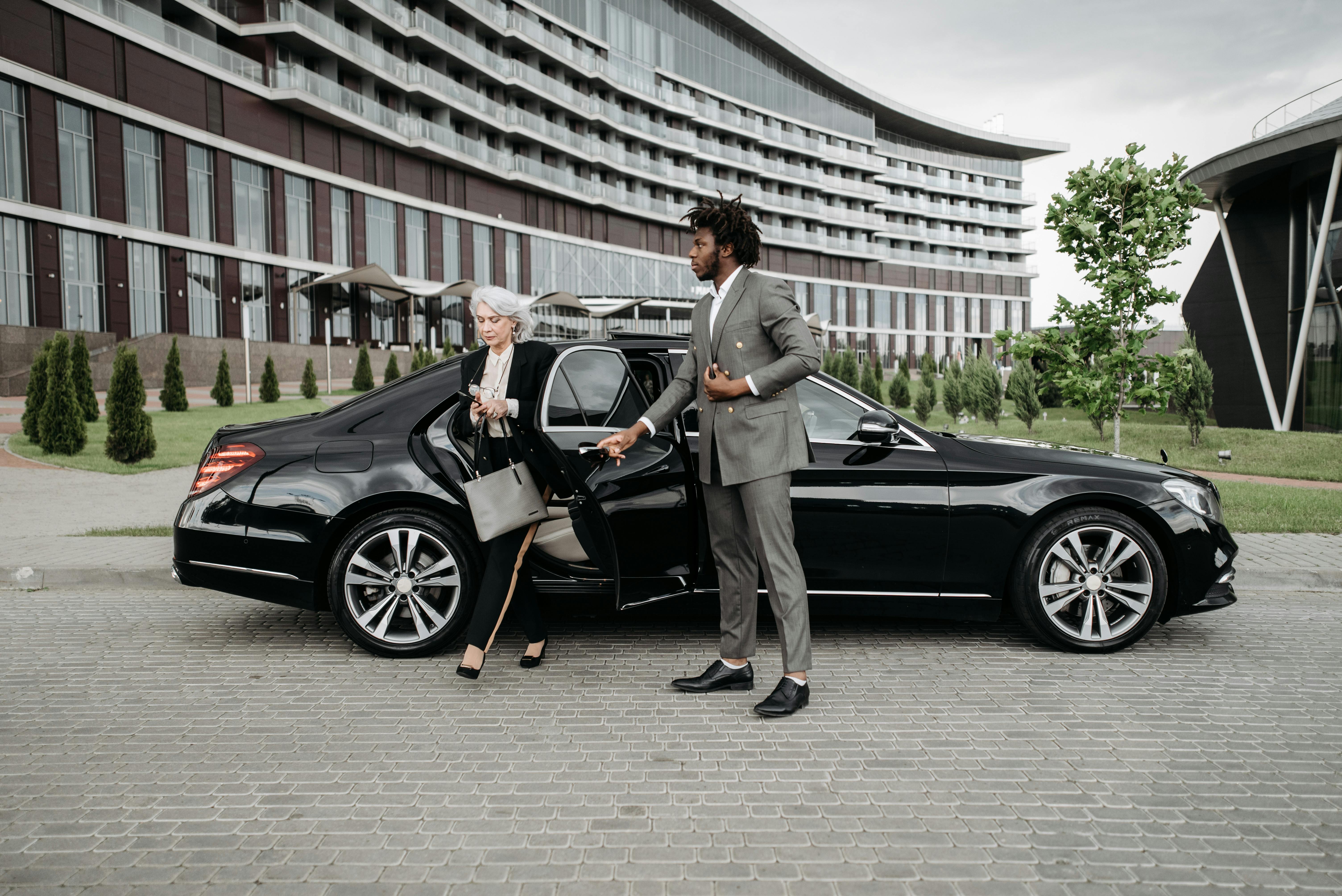 Luxury Car 1