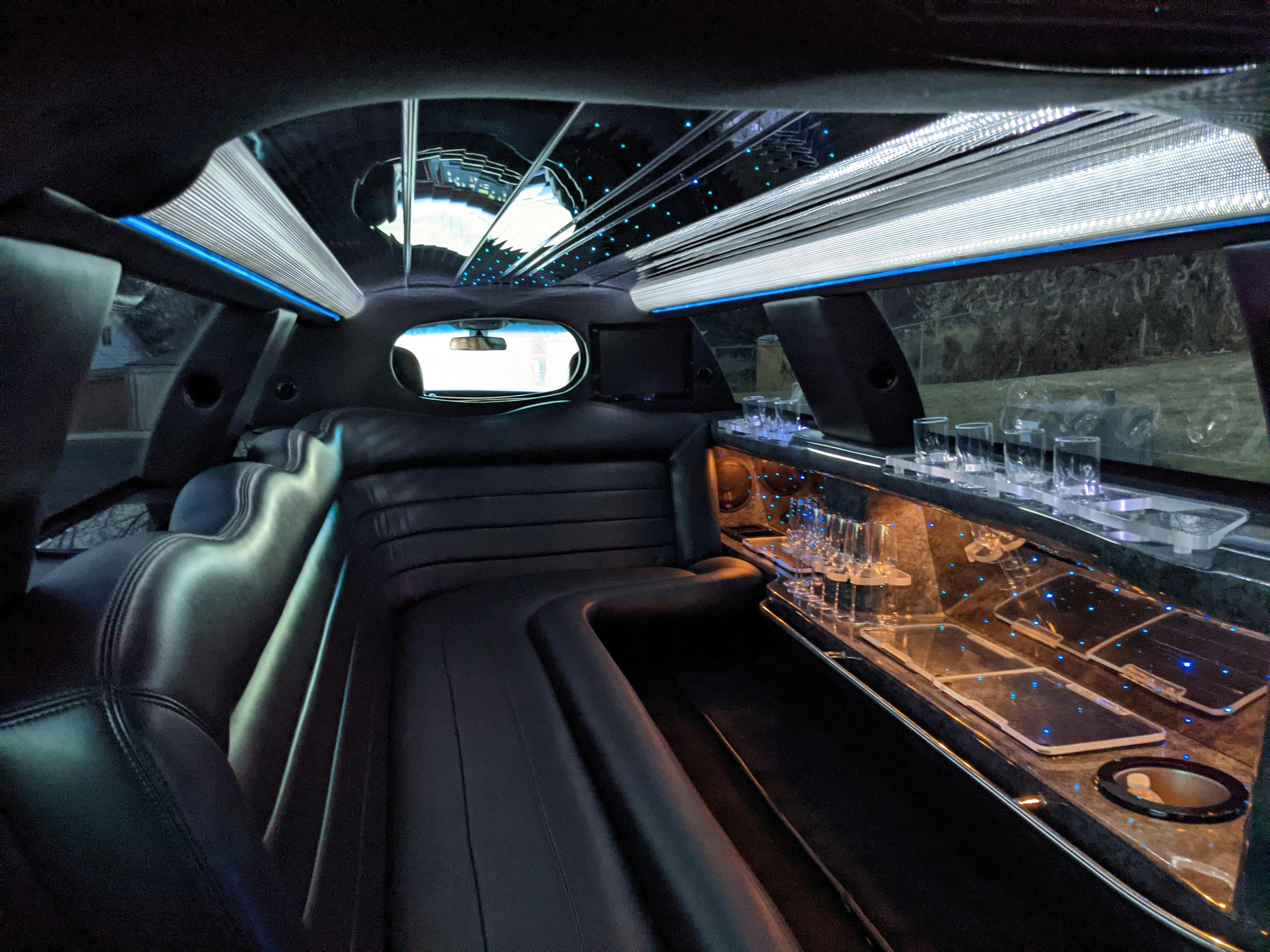 Luxury Car 2